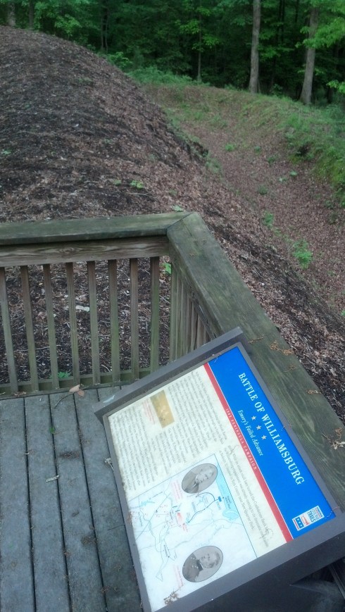 A steep, dugout embankment defending Redoubt #1, off of Quarterpath Road, where Confederate troops waited for advancing Federal soldiers to attack from Tutter's Mill Pond below, during the Battle of Williamsburg. Sadly, relatively very few of my fellow Williamsburg neighbors even know that this place even exists.